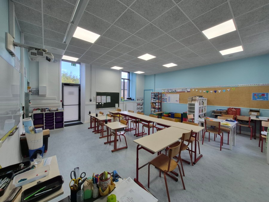 Une des trois salles de classes